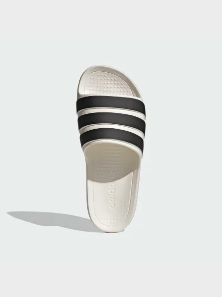 Шлепанцы Adidas белые