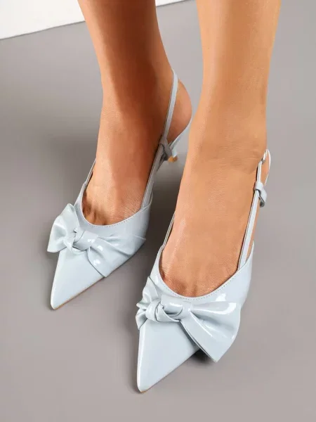 Sandały Lakierowane Vices na Kaczuszce Typu Slingback z Kokardą Kovenna niebieskie