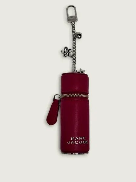 Marc Jacobs De piele pandantiv/etui na pomadkę CASE CHARM