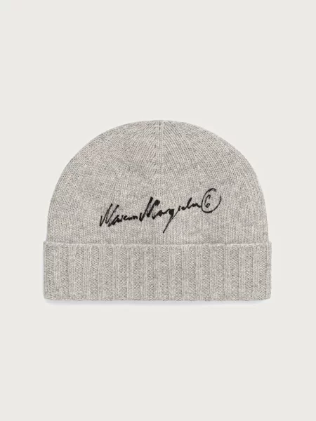 Maison Margiela kapa z volno črna