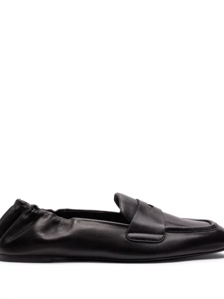 Pantofi loafer Stuart Weitzman cu volane negru