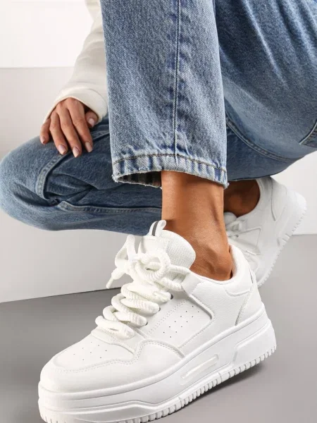 Sneakerși Albi pe Platformă cu Șireturi Late Viletra alb
