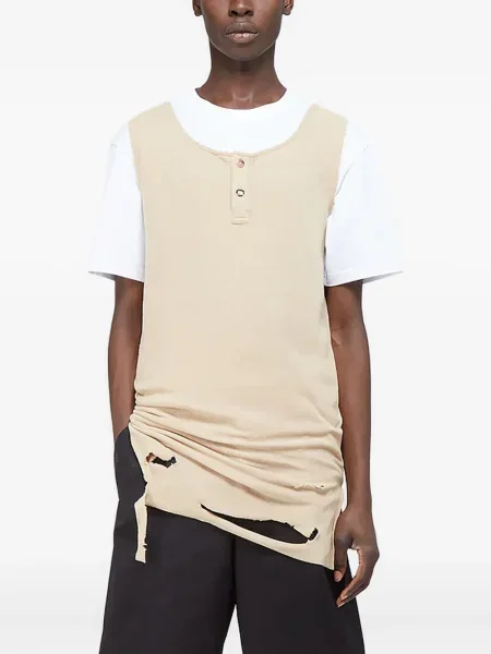 Елек Youths In Balaclava с протрити краища