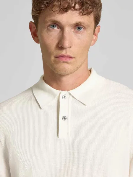 Koszulka polo o kroju slim fit z listwą guzikową Christian Berg Men białe
