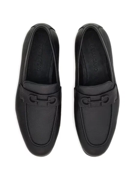 Pantofi loafer Ferragamo cu cataramă negru