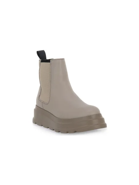 Botine Frau