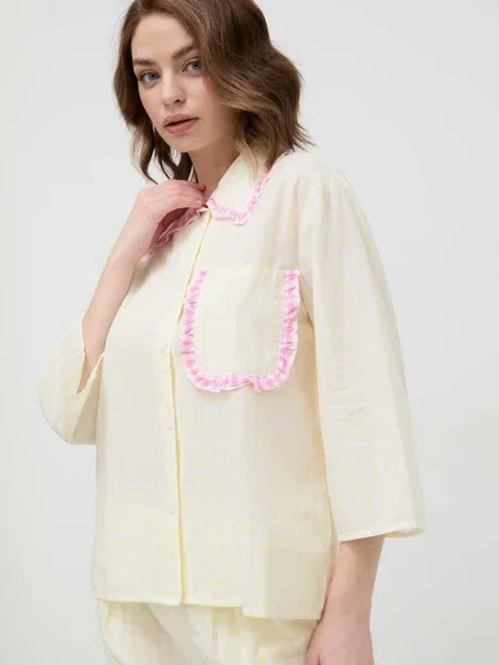 Горнище на пижама United Colors of Benetton от жълто