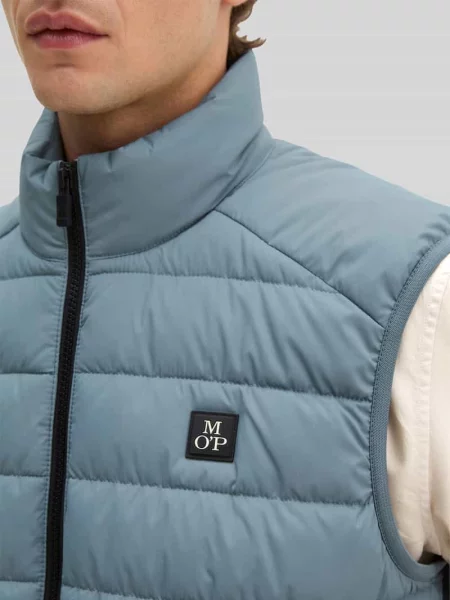 Kamizelka o kroju regular fit z naszywką z logo Marc O'polo