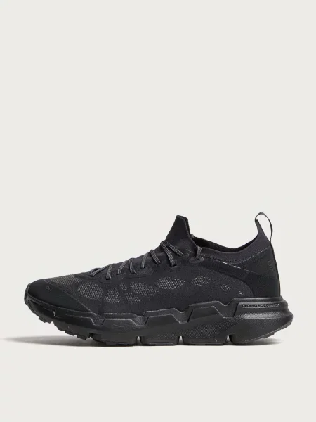 Sneakersy On czarne