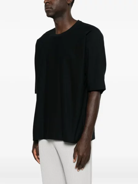 Тениска Homme Plissé Issey Miyake с кръгло деколте черно