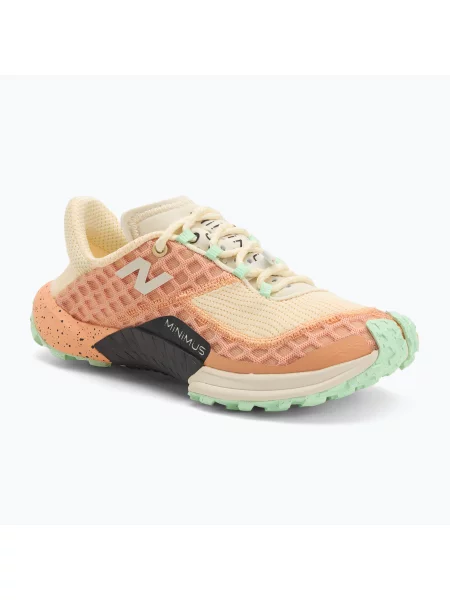 Дамски обувки за бягане New Balance Minimus dried orange оранжево