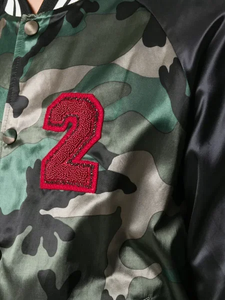 Geacă bomber Valentino Garavani cu model camuflaj verde