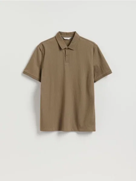 Reserved Koszulka polo regular ze strukturalnej dzianiny brązowy