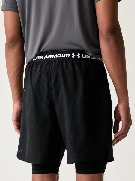 Спортивные шорты Under Armour