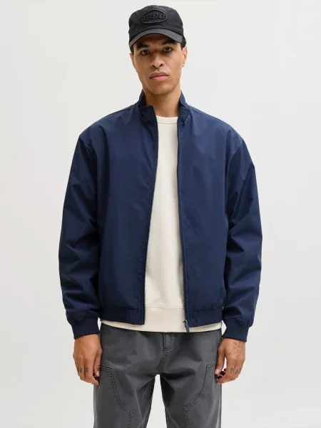 JACK & JONES Prechodná bunda JJECHARGE námornícka modrá