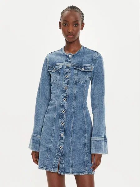 Дънкова рокля Pepe Jeans ELLA къса с кройка по тялото синьо
