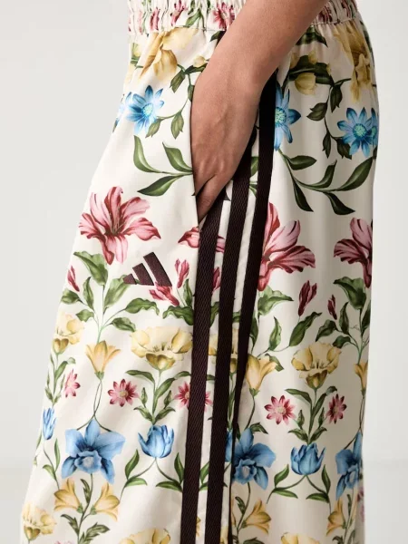 Adidas штани wide leg x Farm Rio