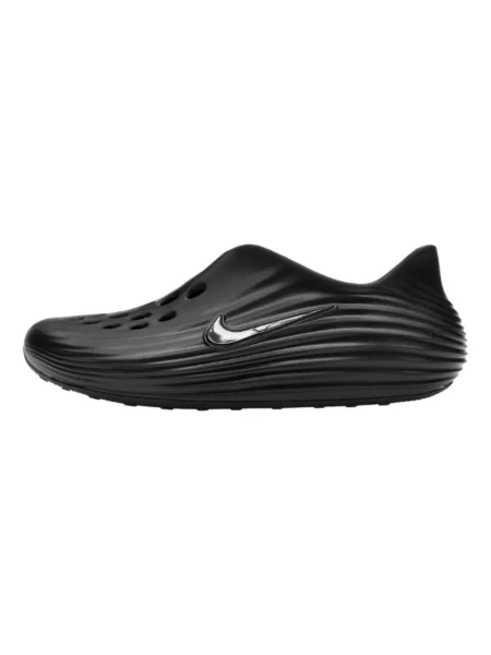 Tenisky Nike čierna