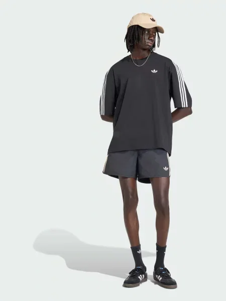 Повседневные шорты Adidas серые