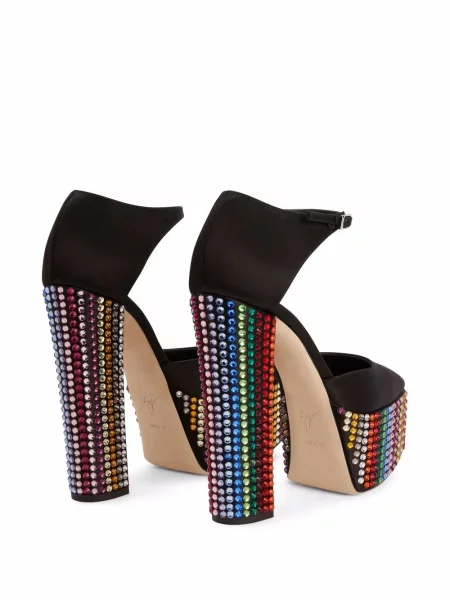 Czółenka Giuseppe Zanotti na platformie z ćwiekami czarna
