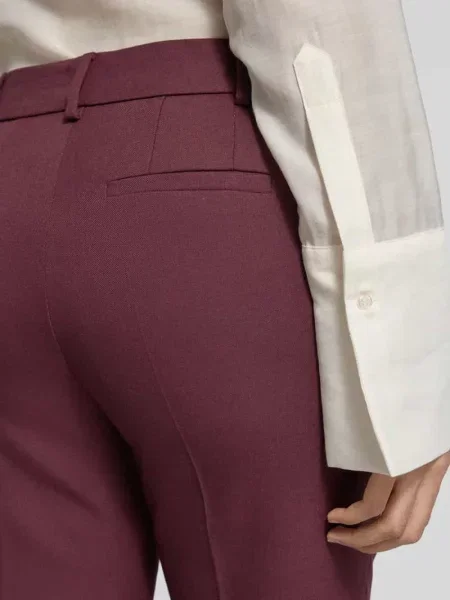 Spodnie materiałowe o kroju straight fit z dodatkiem Jake*s Collection