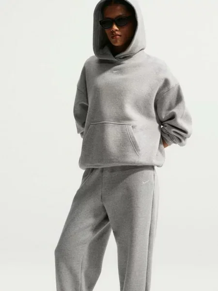 Спортивные штаны Nike серые