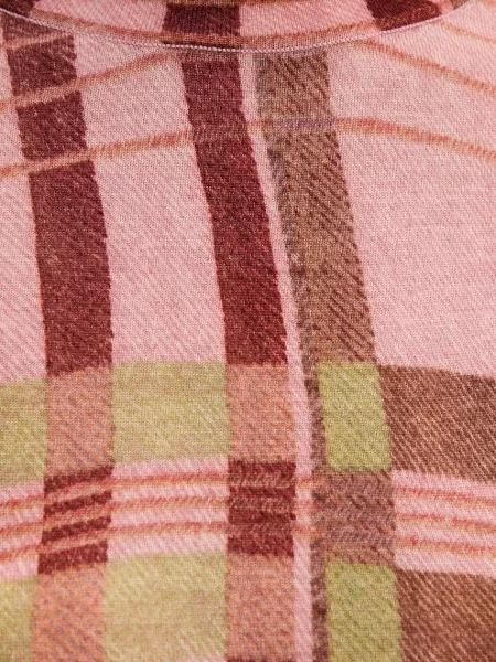 Шерстяной легкий свитер Barbour розовый