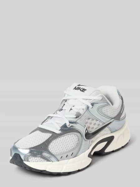 Sneakersy z detal z logo model RNR' Nike beżowe