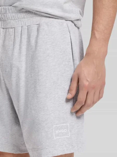 Szorty dresowe o kroju regular fit z mieszanki bawełny model LAZE SHORTS CW' Hugo szare