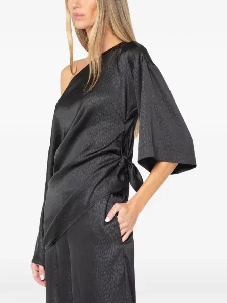 Top Jbq cu model leopard din jacard cu un umăr gol negru