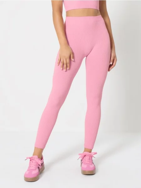 Безшовні спортивні легінси пастельний рожевий