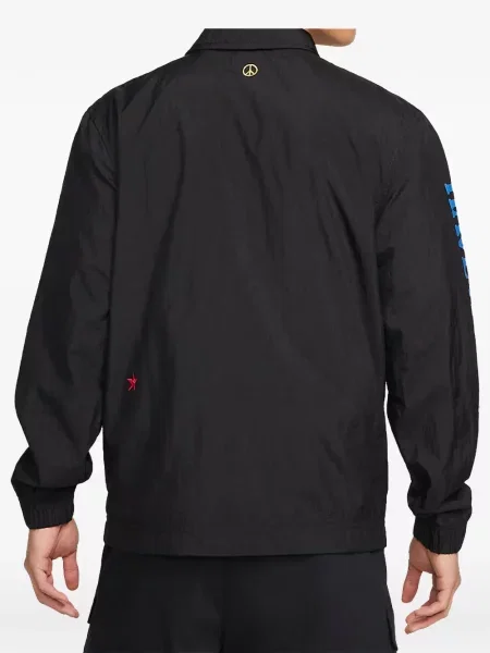 Hanorac Nike cu glugă cu imagine cu model camuflaj roșu