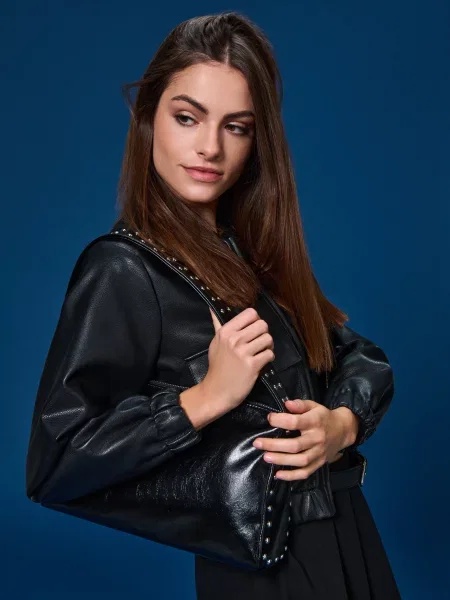 Сумка-хобо чорний