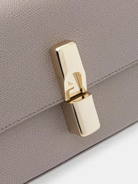 Кожаная сумка через плечо Furla