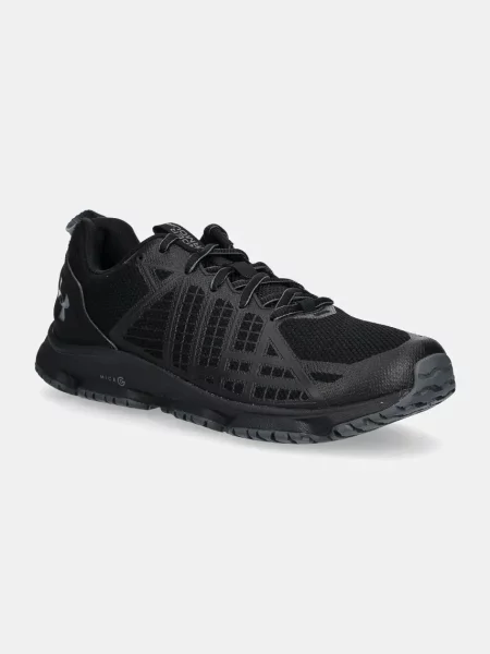 Обувки Under Armour MG Strikefast черно