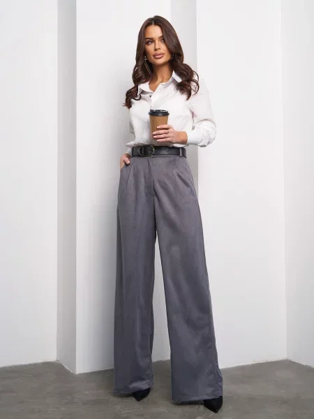 Замшевые брюки Issa Plus серые