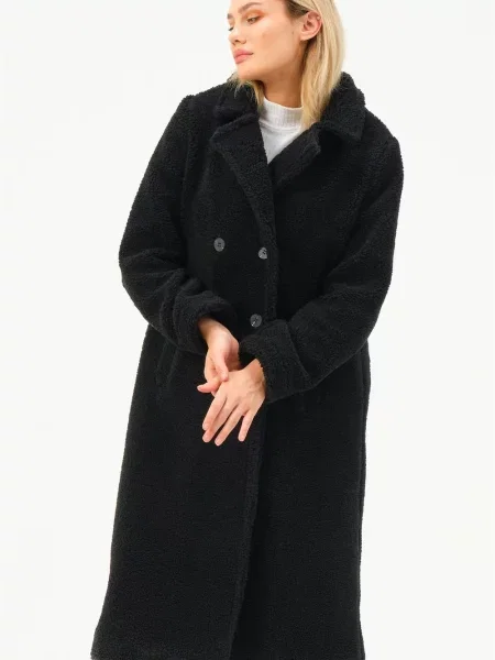 Plašč Dewberry črna