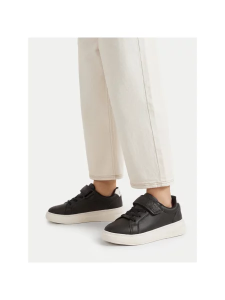 Sneakersy Guess czarne