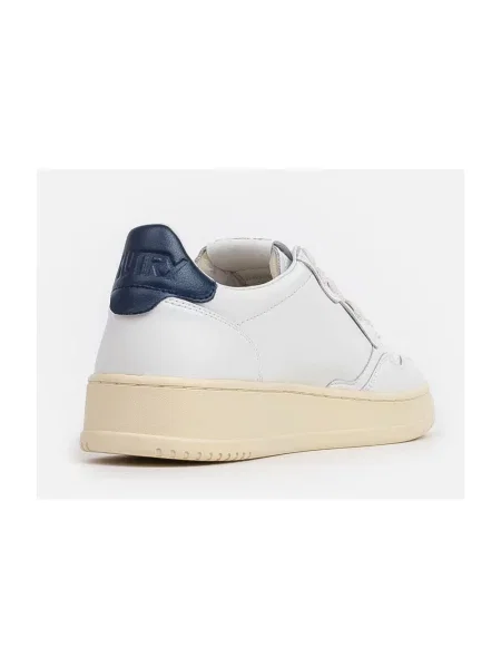 Sneakers Autry Medalist Low Wom White/ Space EUR 40 niebieskie