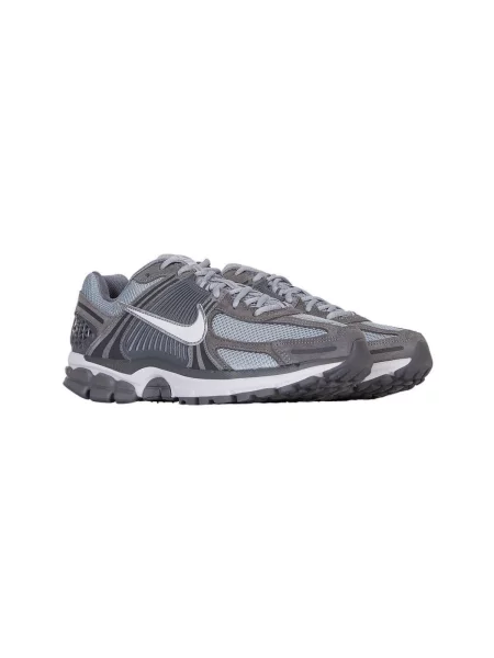 Pantofi Nike gri