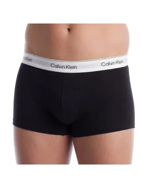 Alacsony derekú farmerek Calvin Klein fekete