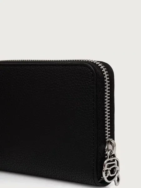 Karl Lagerfeld Peňaženka Ikon Pebble Continental' čierna