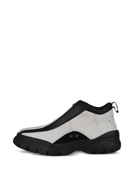 Sneakerși Oakley gri
