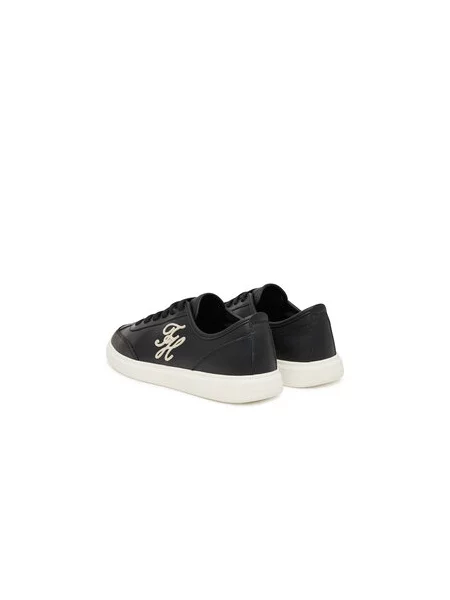 Superge Tommy Hilfiger Th Icon Light Sneaker črna