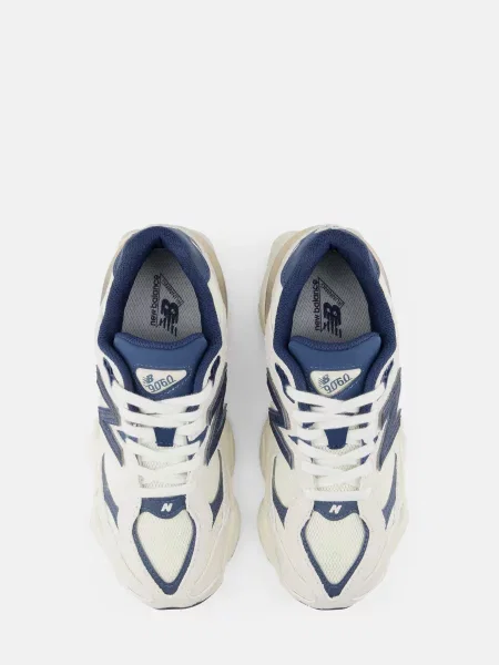Дитячі кросівки New Balance 990 бежеві