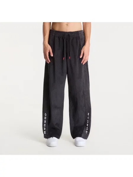 Tepláky Jordan Flight Corduroy Pants Black/ Dk Smoke Grey/ Black/ White S bílé