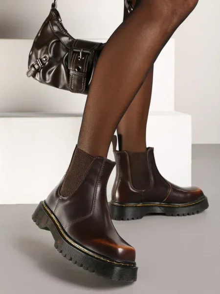 Botine maro