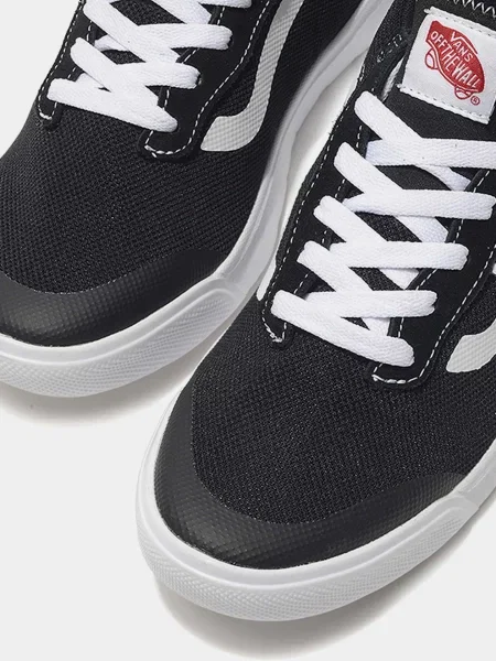 Замшевые повседневные кроссовки Vans черные