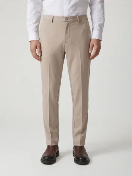 Reserved Pantaloni chino slim fit bej