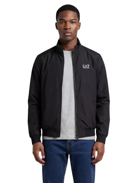 Яке Ea7 черно